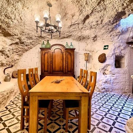 הוילה Benaguacil Cueva Con Jacuzzi A 20 Minutos De Valencia מראה חיצוני תמונה