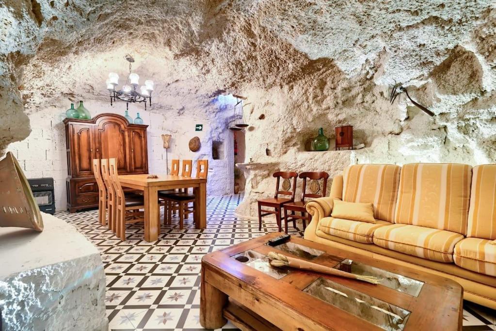 הוילה Benaguacil Cueva Con Jacuzzi A 20 Minutos De Valencia מראה חיצוני תמונה